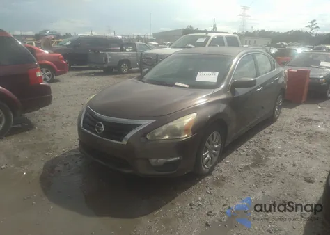 2015 Nissan Altima 2.5/2.5 S/2.5 Sl/2.5 Sv from USA, damaged, VIN 1N4AL3AP2FC291400